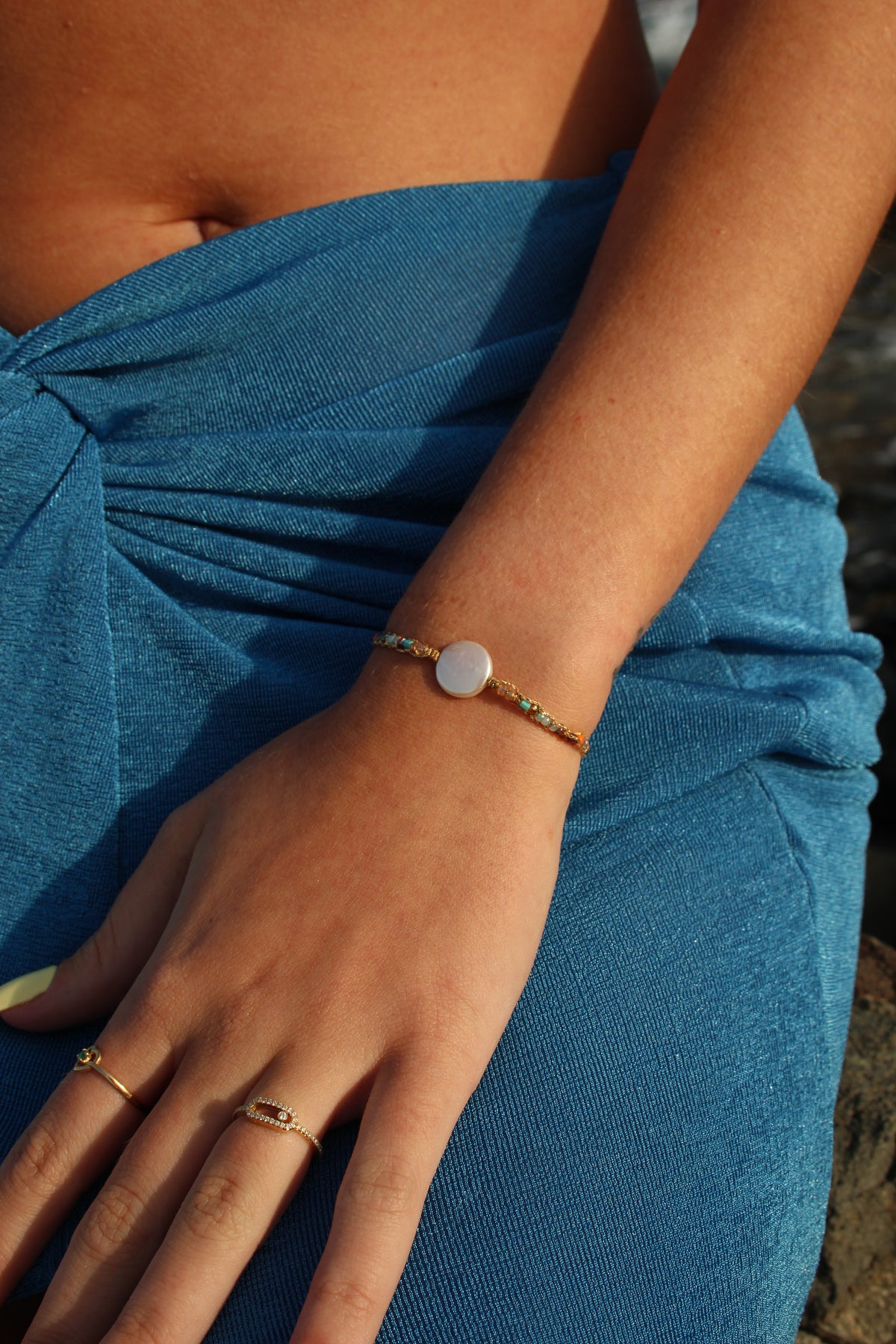 BRACELET IKAT PERLE PLATE