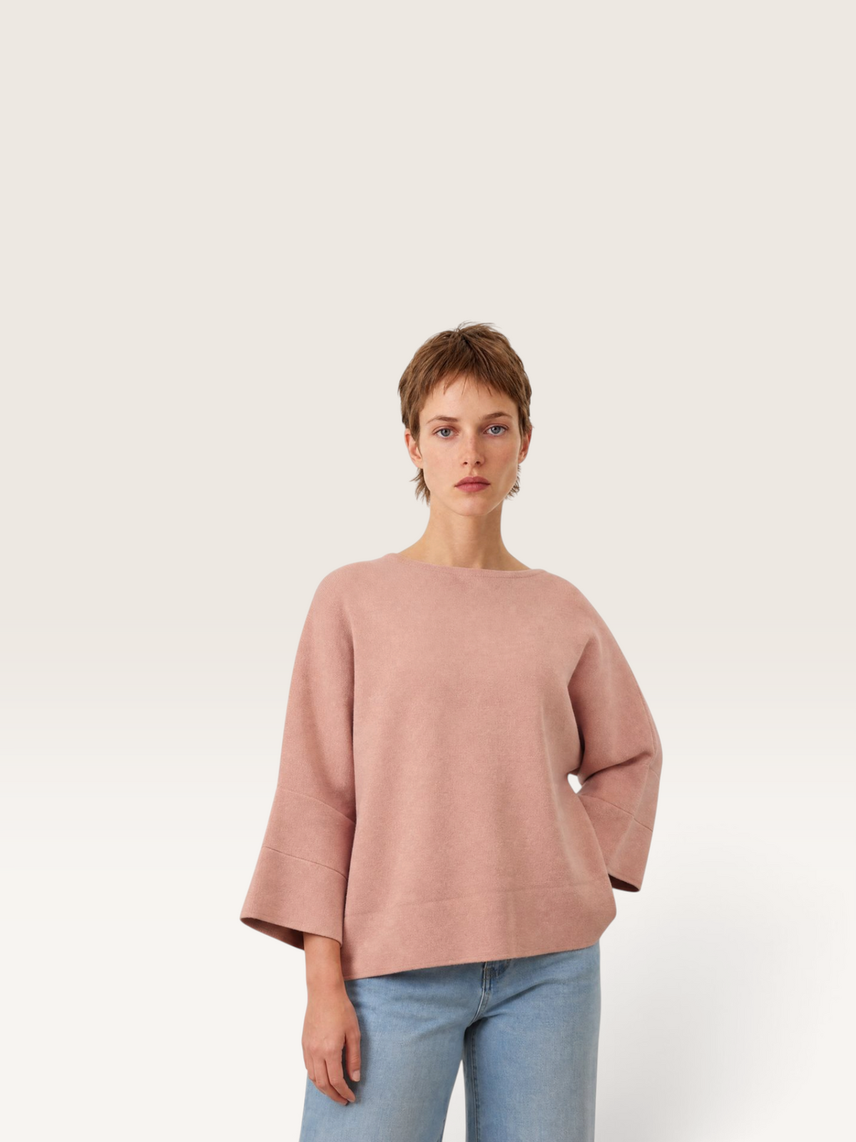 DSY9145 Pull Col Rond Oversize Cécile W